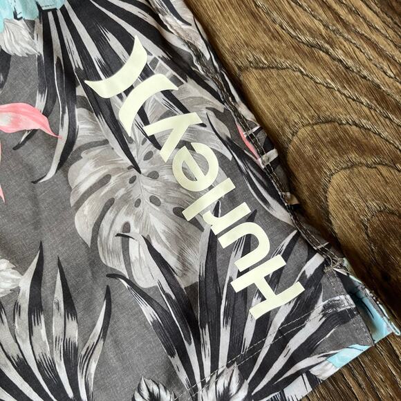 Hurley Men's MD Graphic Swim Trunks - Picture 2 of 4